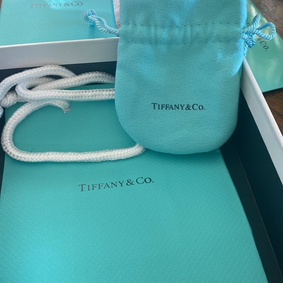 Tiffany & Co Braclet - Picture 8 of 10